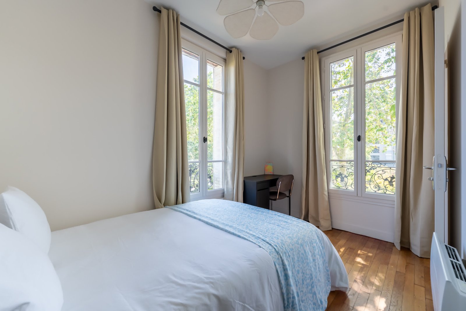 Suite 5 - Image 2